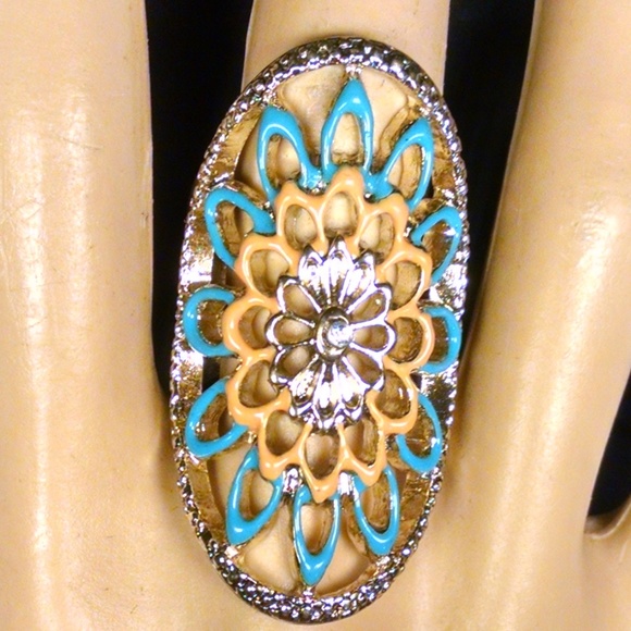 Gorgeous Flower Filigree Sexy Stylish Ring